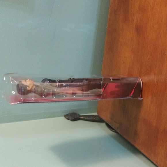 Selina Kyle DC action figure doll - Picture 5 of 12